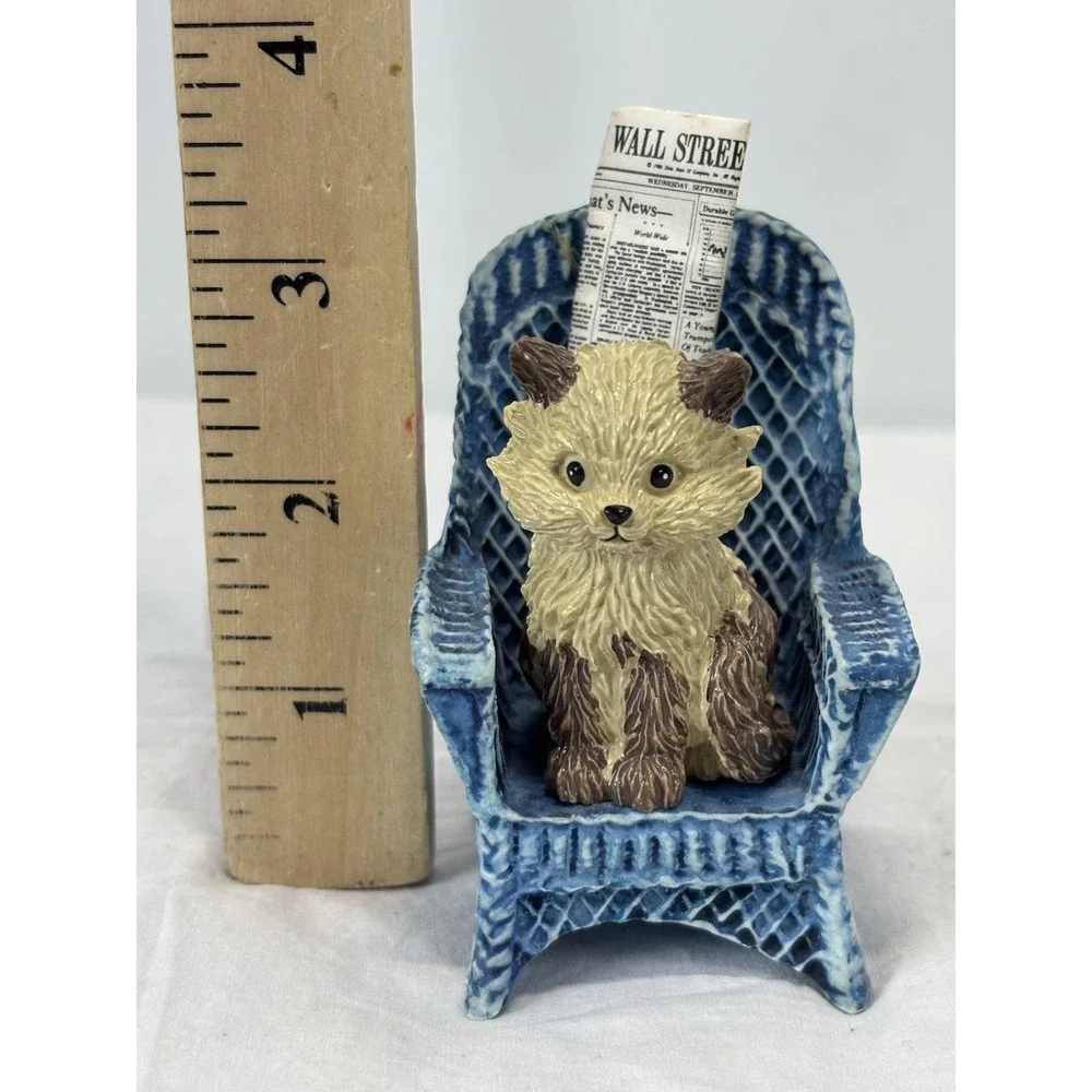 Mini Resin Cat Figure On Wicker Chair With Newspaper Crazy Cat Lady 3
